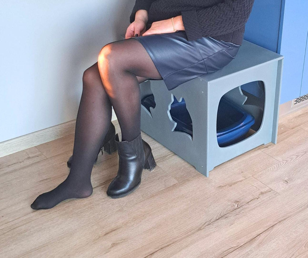 Cat litter box cover - sit bench edition