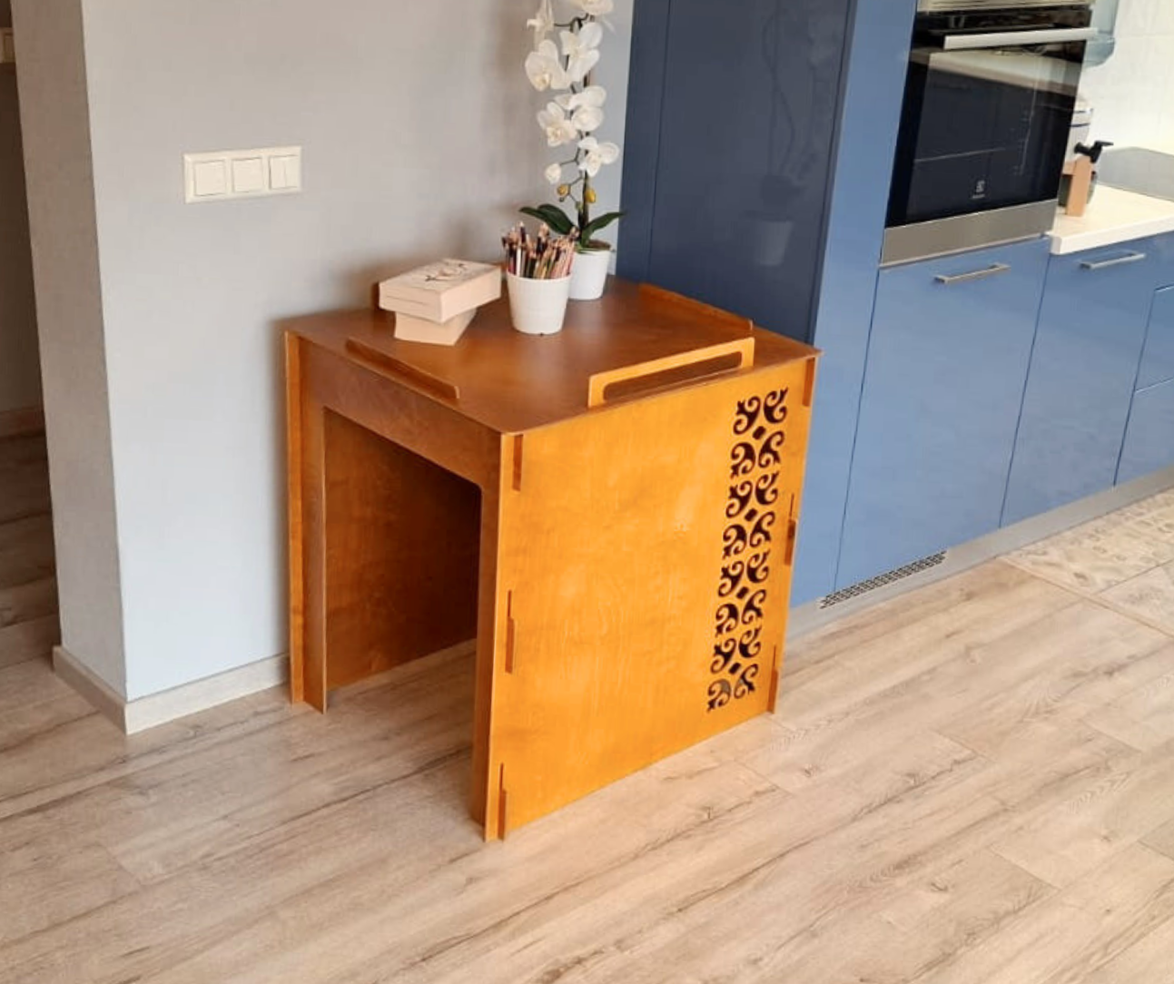 Litter box covers for litter robots