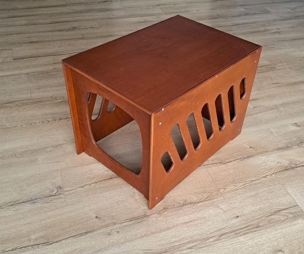 Cat litter box cover - sit bench edition