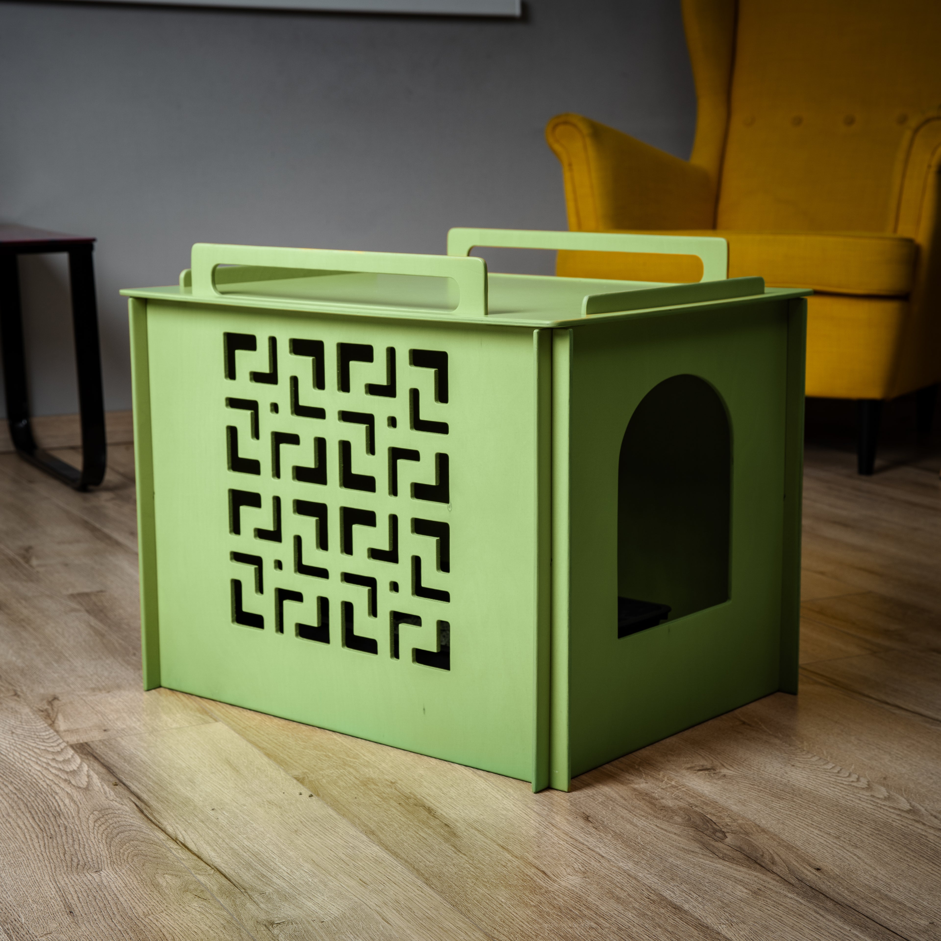 Cat litter box cover