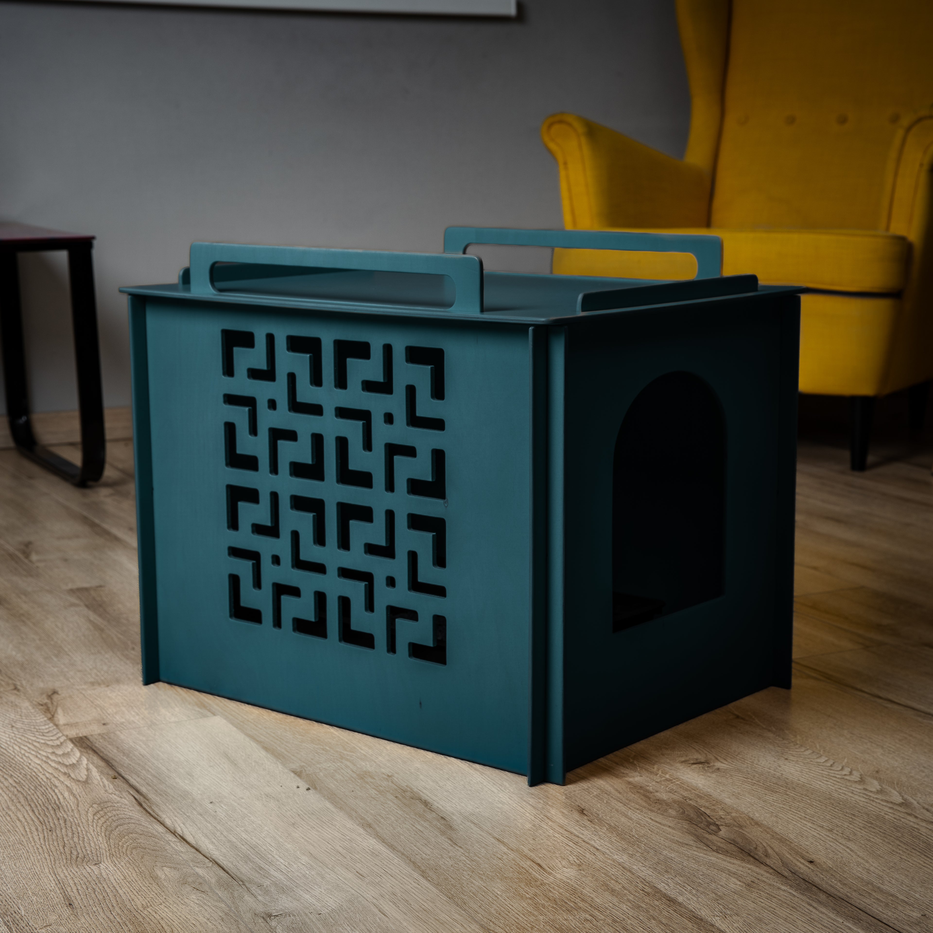 Cat litter box cover