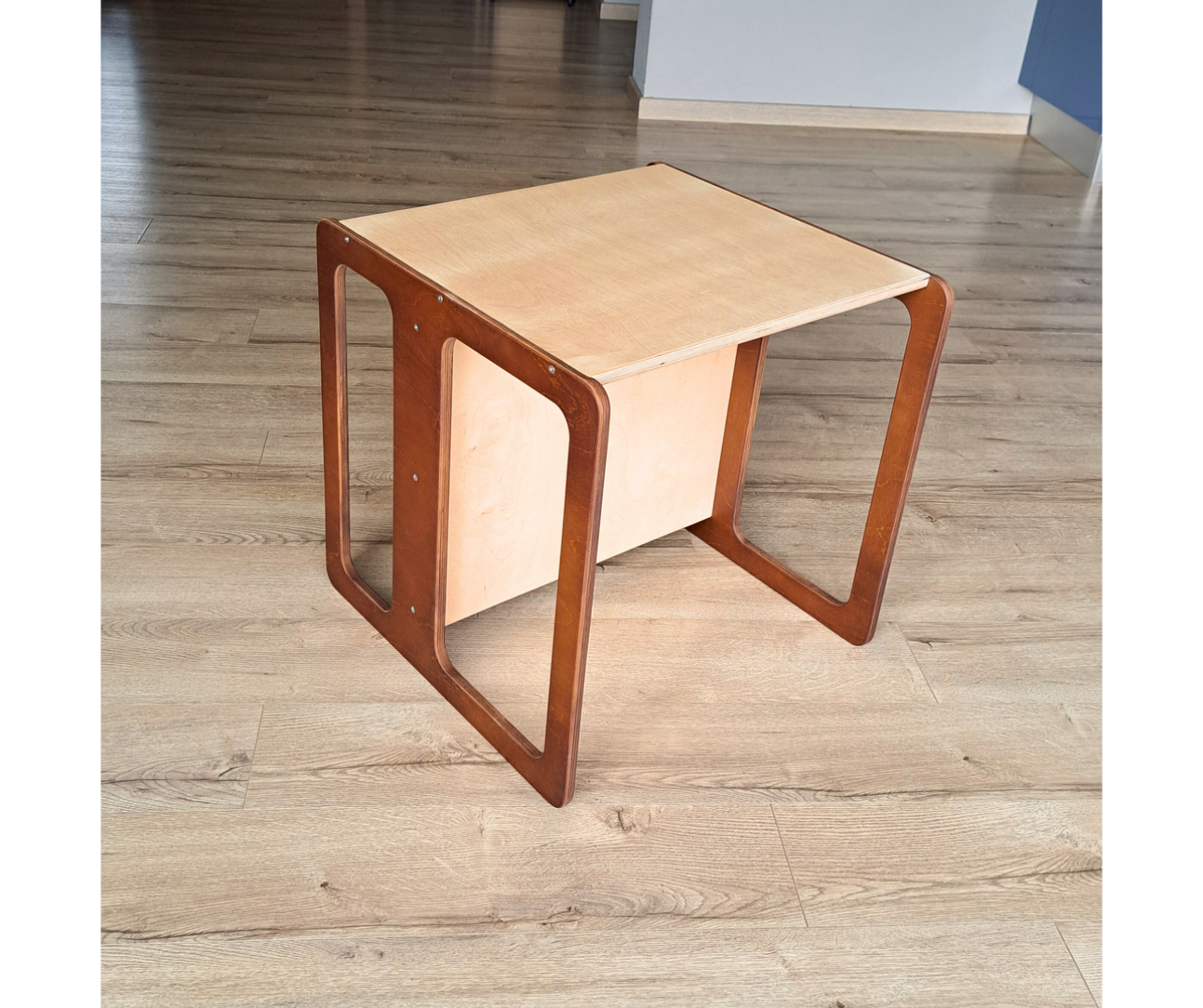 Montessori childrens cube set