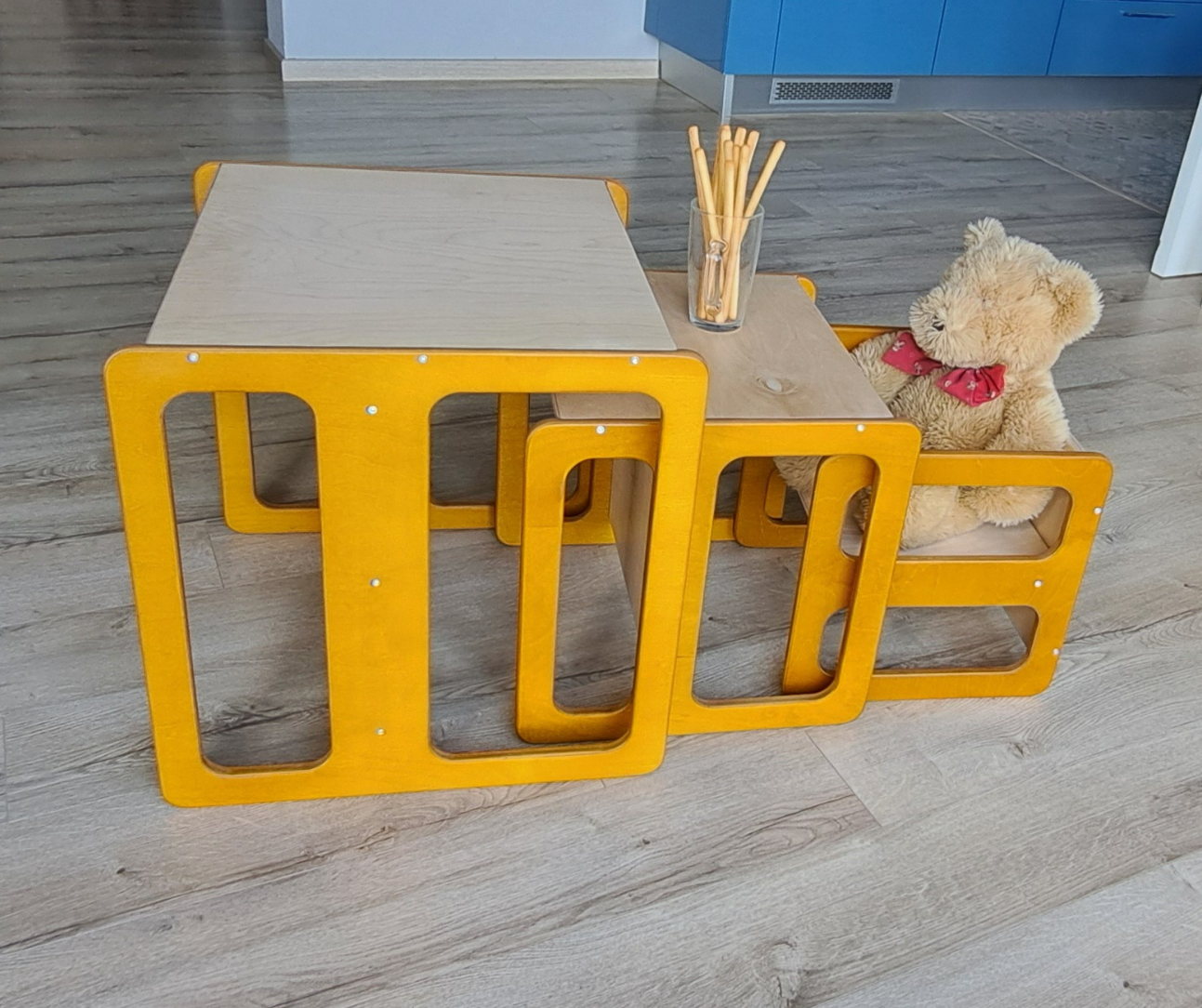 Montessori childrens cube set